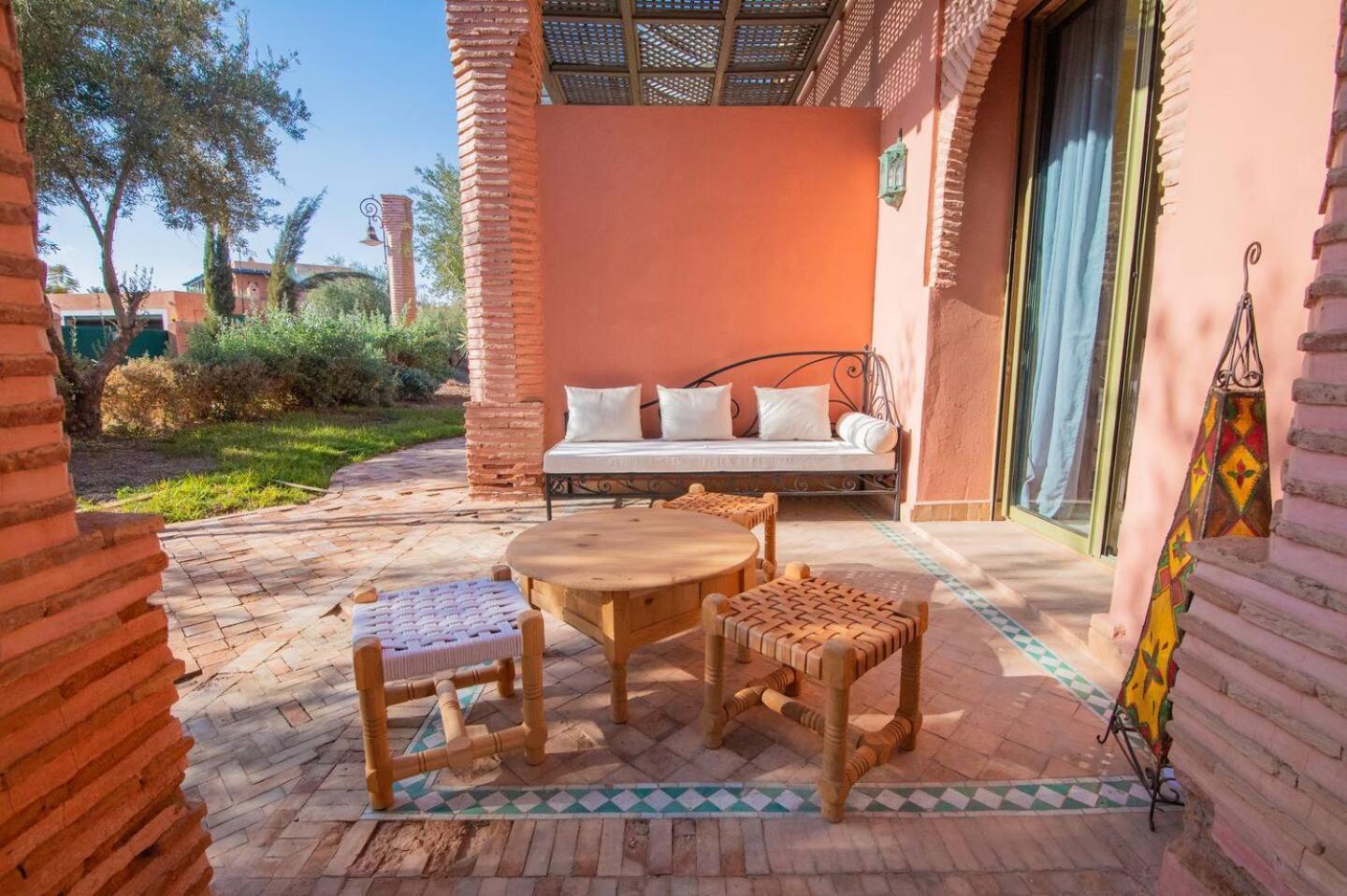Familiale A Marrakech Jardin Piscine Et Parc Pour Enfants Appartement