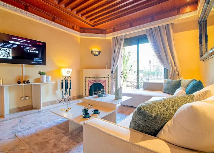 Appartement Familiale A Marrakech Jardin Piscine Lac Et Parc Pour Enfants